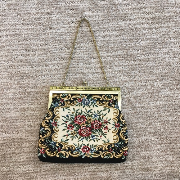 Tapestry floral small handbag with gold chain handle - Picture 1 of 11
